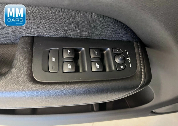 Volvo XC 60 cena 113850 przebieg: 189555, rok produkcji 2019 z Zabrze małe 596